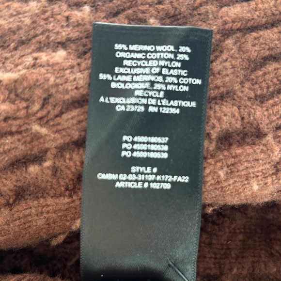 Aritzia Sunday Best Cable Knit Cropped Cardigan - Picture 6 of 6